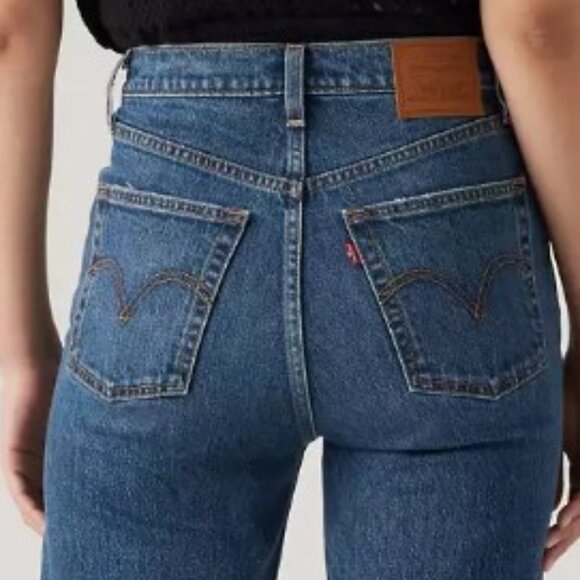 Levi's Jeans - Picture 2 of 11